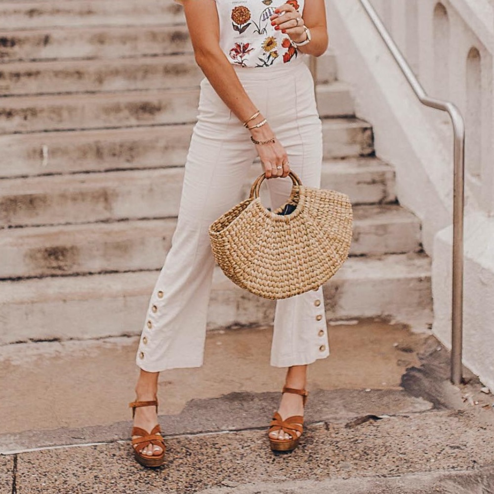 UO Side-button Cropped Flare Pants
